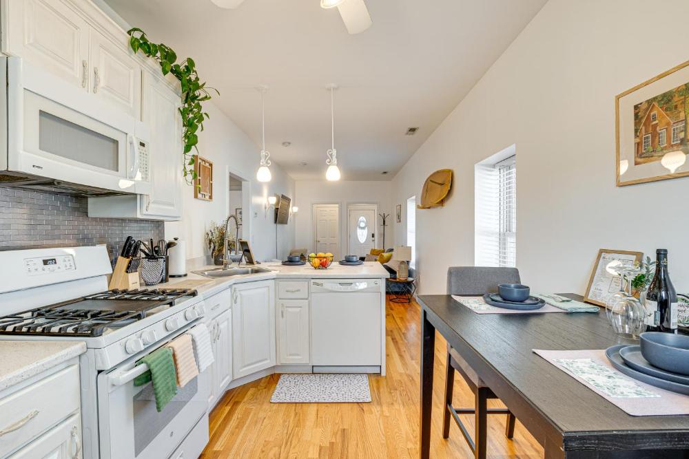 Walk to Beach Keansburg Home with Patio and Fire Pit!